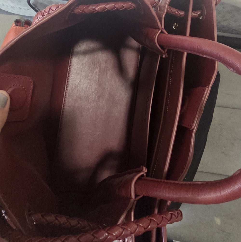 Quince Maroon Woven Tote Bag - Picture 8 of 8